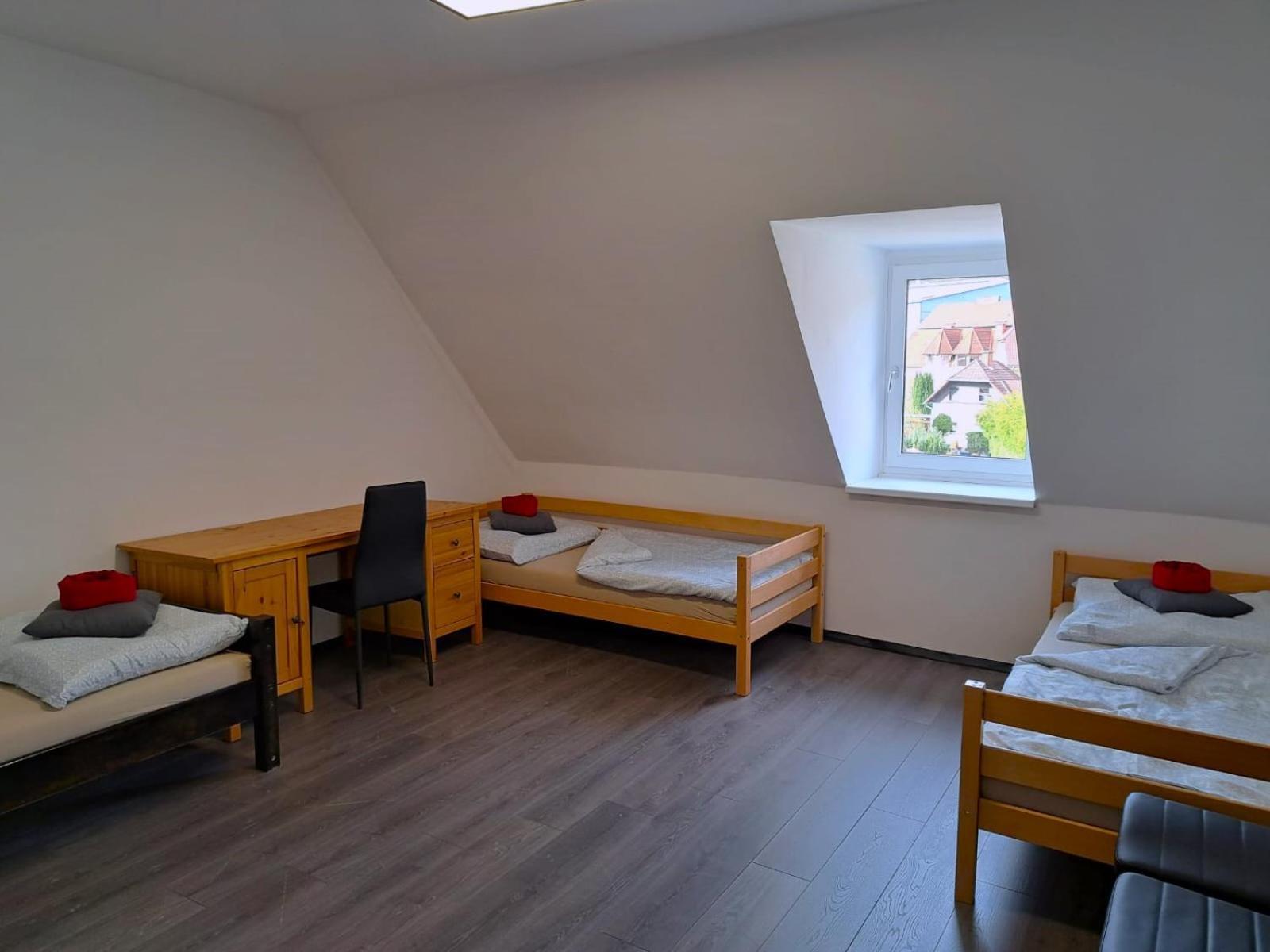 Appartamento Rentcenter79 Sankt Peter-Freienstein Esterno foto