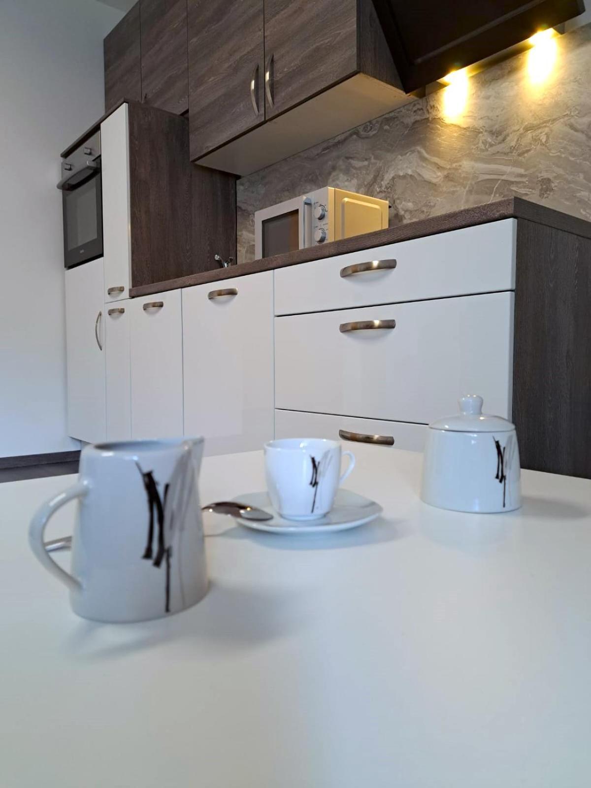 Appartamento Rentcenter79 Sankt Peter-Freienstein Esterno foto